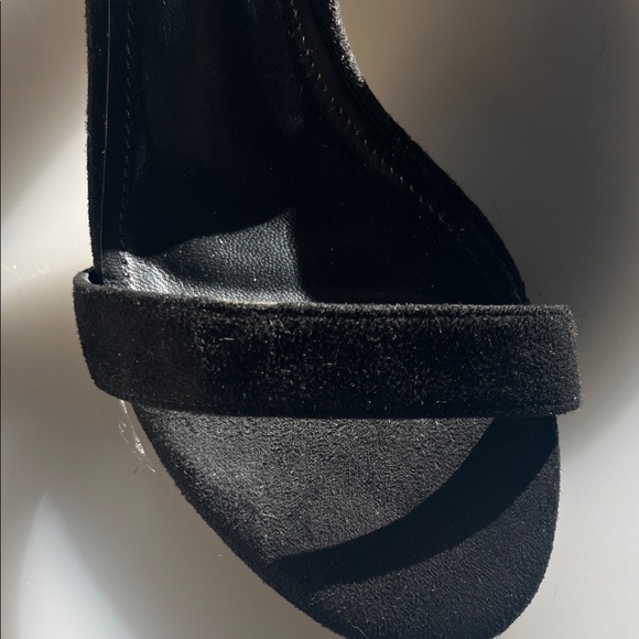 Genshuo Black Suede Ankle Strap Heels - Picture 6 of 7